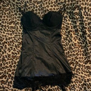 Nighty. Garters, corset back. Pinup. M boudoir